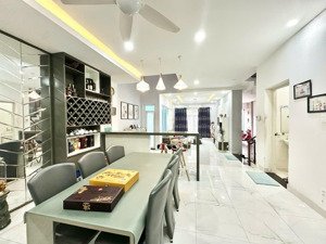 cho thuê biệt thự 1 trệt 2 lầu full nội thất trong khu dân cư d2d, p.thống, tp.biên hòa