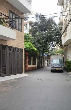 bán nhà mới 35m2, thang máy, gara ô tô - nhỉnh 11tỷ tại âu cơ - tây hồ