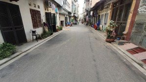 bán nhà c4 khu phân lô phúc đồng 35m oto tránh giá nhỉnh 7 tỷ còn tl. lh 