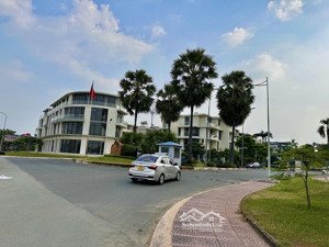 cần bán lô đất biệt thự - khu dự án thời báo kinh tế - gần biệt thự villa park liên phường q9