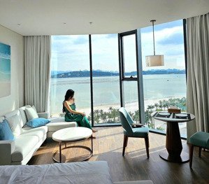chính chủ bán căn góc toà b - view trực diện biển - giá 3.050 tỷ