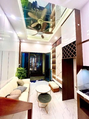 bán nhà vân canh, hoài đức, gần ô tô , vị trí đẹp 5 tầng mới ,gần khu đô thị, trường fpt