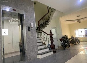 bán nhà mặt phố ql32, 105m2 6 tầng thang máy, mt5m vỉa hè rộng, kinh doanh, 15.x tỷ