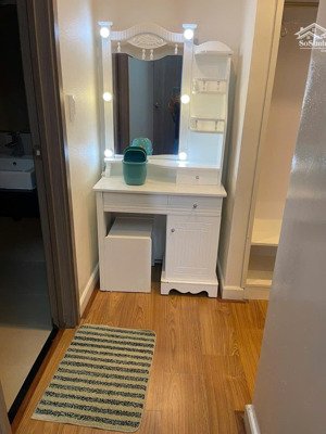 bán chung cư cao cấp, galaxy 9. đường nguyễn khoái. 70m2. 2pn. 2wc. lầu cao view đẹp thoáng mát
