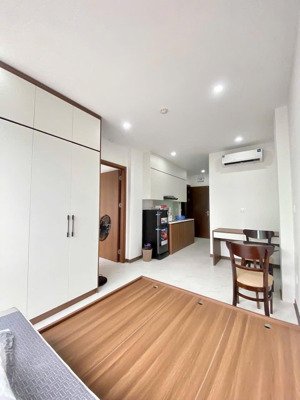 siêu phẩm dòng tiền mễ trì thượng 135m2, 7 tầng thang máy, 28 phòng khép kín, 9.1m mặt tiền