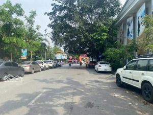 bán nhà phố lạc long quân - tây hồ, 40m ra hồ tây, 30m ra phố, 04tầng, 48m2, giá chỉ 10 tỷ