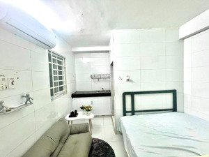 căn hộ dịch vụ 3,6 triệu/tháng full nội thất ngay nguyễn thái sơn, gò vấp