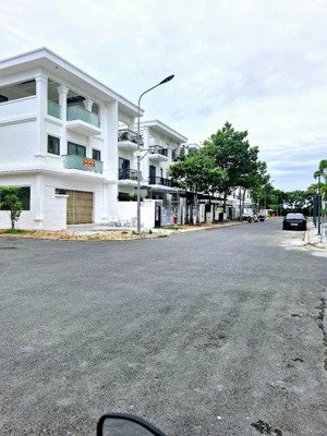 cho thuê nhà kđt hưng phú - p. phú tân (bến tre) tiện mở vp, kinh doanh spa