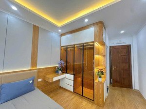 siêu phẩm 6 tầng thang máy lô góc full nội thất định công 31m giá chỉ 8.39 tỷ