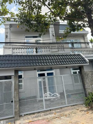 bán gấp nhà mặt phố 161m2, 5,399 tỷ tại phan bội châu, phú thọ, thủ dầu một, bình dương