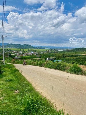 đất nền sẵn sổ sẵn thổ cư view đẹp tại đinh văn lâm hà