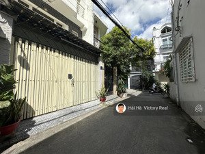bán nhà 4 tầng, dt: 3x12.5m đường nguyễn hồng đào, hẻm 5m, gần công viên bàu cát, giá nhỉnh 5 tỷ
