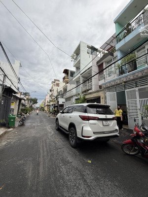 bán nhà mtkd 3 tầng nguyễn thị thập quận 7, 4x18, nhỉnh 8 tỉ