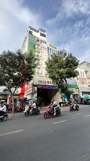bán nhà ngay mặt tiền đ.hoàng sa q3 9x18m - xd hầm 6 tầng - giá 42tỷ.