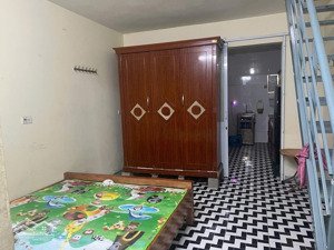 cho thuê nhà nguyên căn tiện gia đình hoặc kinh doanh nhỏ, 50m2, 1pn, 1wc, 3,5tr/th
