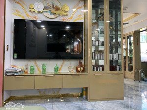 hot hot hot cần bán gấp penthouse hưng vượng 2, căn góc view công viên 3pn 2wc giá 8.2tỷ tl mạnh