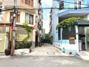 bán nhà siêu dòng tiền + 7 tầng hẻm xe hơi 12m