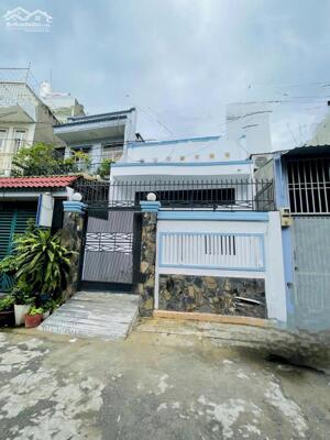  BÁN NHÀ GIÁ RẺ – HẺM NHỰA 8M – LÊ VĂN KHƯƠNG, HIỆP THÀNH, QUẬN 12 – 70M² – CHỈ 5.2 TỶ