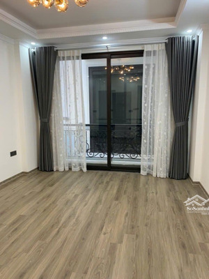 bán nhà ngõ 105 yên hoà dt 34m2 4 tầng giá 7.5 tỷ lô góc