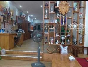 cần bán nhà 3 tầng mt đường phạm ngọc thạch,p thuận phước,q hải châu.đà nẵng