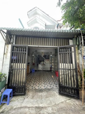 nhà bán shr gần chợ tân long phường dĩ an tp.hcm cách đường nguyễn thị minh khai chỉ 100m
