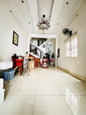 8.99 tỷ tl- phú nhuận, thích quảng đức - hẻm xe hơi - 47m2 - 4 tầng đúc - thông hẻm 68 và hẻm 86