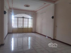 bán nhà 4 tầng mt nguyễn văn linh,tuyến đường kinh doanh sầm uất nhất đà nẵng.