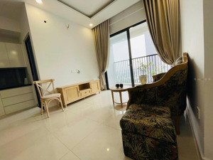 chủ bán gấp cc carillon 5 quận tân phú, dt 72m2 gồm 2pn, 2wc, giá 1 tỷ 620 kèm nội thất cơ bản, shr