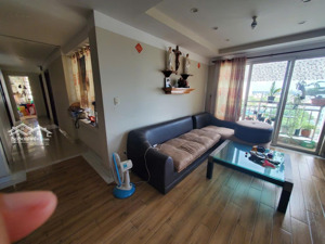 cho thuê cc tại nguyễn duy trinh, 13,5 triệu, 122m2, 3pn, 3wc, q2, hcm
