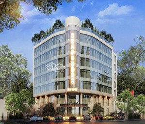 bán khách sạn 4 sao mặt phố hàng gai 523m2 x 13 tầng, mặt tiền 18m, 115 phòng, có bể bơi