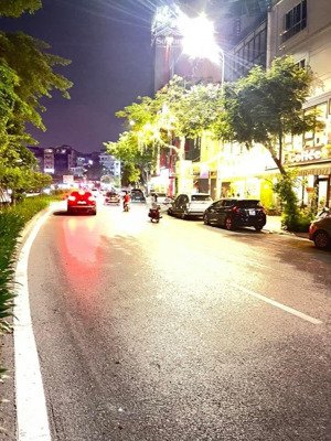 bán nhà mặt phố lý thường kiệt văn phú hà đông mặt phố kinh doanh ---thiết kế hiện đại ô tô dừng đỗ