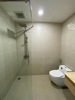 siêu phẩm trung tâm thủ đức giá chỉ 8.2 tỷ hxh võ văn ngân, dt 5.5x22m nở hậu 7.5m giá chỉ 8.2 tỷ