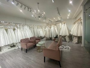 bán nhà hầm 3 tầng mặt tiền phan đình phùng ngang 9 mét