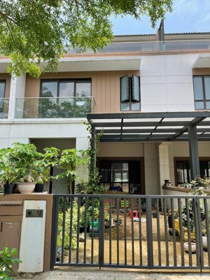 bán nhà liền kề, dự án swan bay - zone 8. vị trí đẹp, giá tốt đầu tư. liên hệ: 