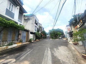 bán nhà cấp 4 ngang 7m đường trần bình trọng, pường 8, gần biển bãi sau vũng tàu.