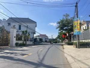 bá.n miếng đất nhìn là thích, mua là lời