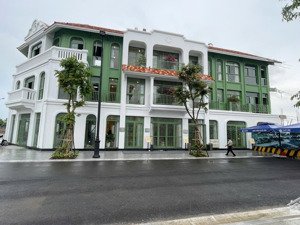 bán biệt thự độc quyền dự án sun urban hà nam khu c10 nằm cạnh đường lê công thanh, vị trí hiếm