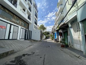 bán nhà hẻm nhựa 6m hoàng hoa thám phường 7, bình thạnh 4x18m, 4 tầng giá chỉ 10,x tỷ