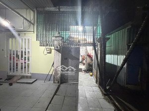 giá chỉ 2.3tỷ cho 1 căn nhà duy nhất đường số 4, p.tăng nhơn phú b. nhà cấp 4, 2pn &1wc,hẻm xe máy