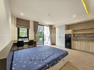 cho thuê căn hộ dịch vụ studio ban công an dương vương, quận 5
