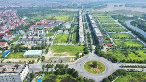 chủ đất bán lô lk8 giá rẻ, vị trí đẹp