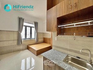 phòng cho thuê full nội thất mới keng gần công viên làng hoa