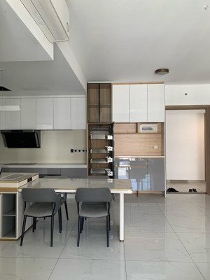 bán căn hộ diamond giá 6 tỷ 620 3pn 2wc view công viên, hướng đông nam, mát mẻ xem được pháo hoa q1