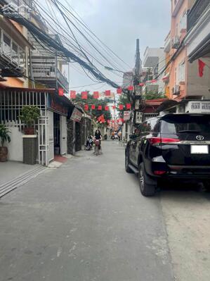 Bán đất nhà 2 tầng cũ mặt ngõ 415 Ngô Gia Tự thông Lực Hành, Trung Lực