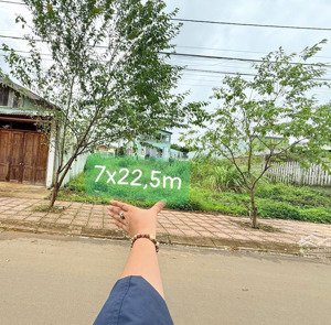 bán lô đất đẹp trung tâm măng đen