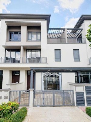 chính chủ gửi bán căn nhà phố liền kề, swan park - phân khu 1a. vị trí đẹp gần công viên.