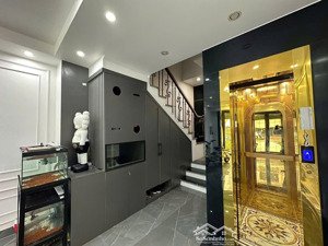 nhà mặt đường 15m khu phân lô gần lê hồng phong, gia viên, 60m2 x 5 tầng có thang máy .