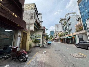bán nhà đường nguyễn trãi quận 1 - 68m2 - 9.9 tỷ - dòng tiền 12tr/th