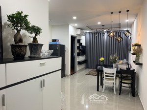 cho thuê căn hộ orchid park 2pn - 2wc có một số nội thất giá 6.5tr/th và căn full nội thất 7.5tr/th