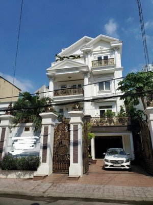 cần cho thuê biệt thự 7.5x20 khu k300, đường lê trung nghĩa, phường 12, quận tân bình